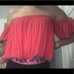Off the shoulder crop top.